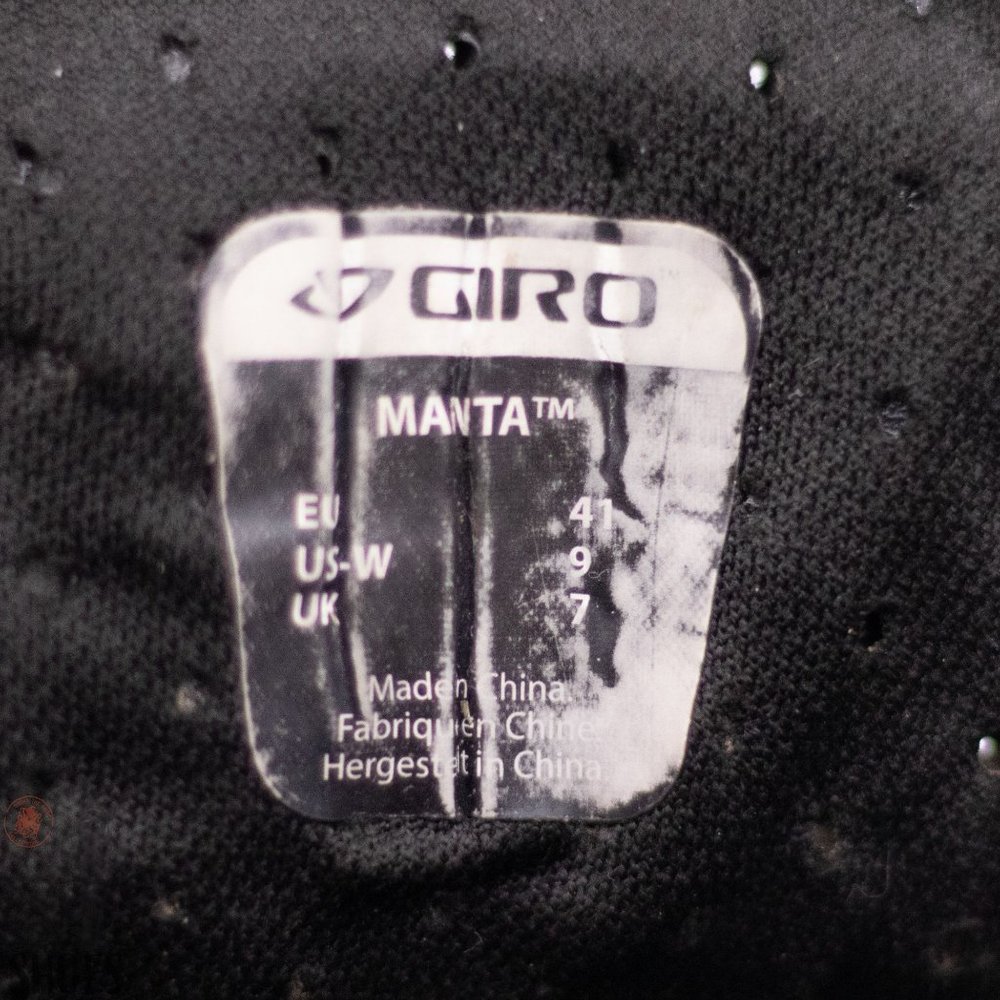 Giro Manta Bike Shoe with Shimano Cleat - Women's 9 - Picture 11 of 15
